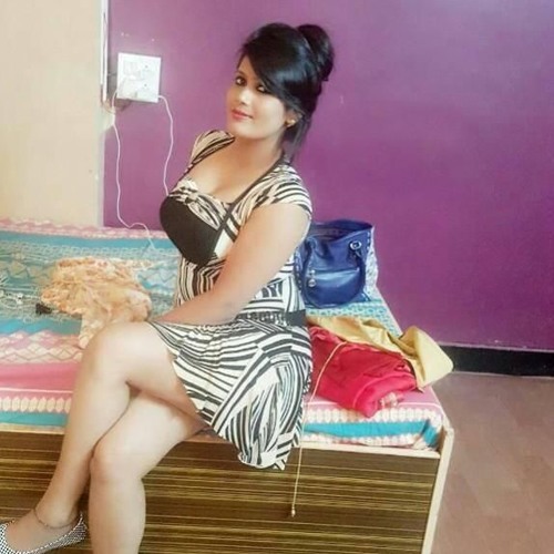 Allahabad myself Komal escort service models and college girland house wife available