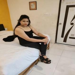 Mahima - COD Guys Call Girls In Hotel Radisson Blu  Delhi Call Girls