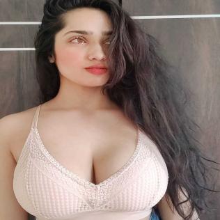 Yukti - Chandigarh low price 100% satisfied full safe and secure service 24 hr available in your city ?